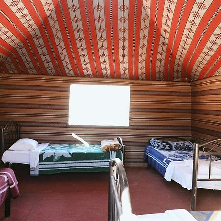 Wadi Rum Backpacker Camp ภายนอก รูปภาพ